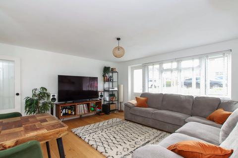 2 bedroom maisonette for sale, Marlins Turn, Hemel Hempstead