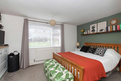2 bedroom maisonette for sale, Marlins Turn, Hemel Hempstead