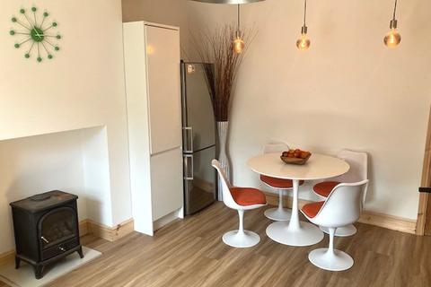 4 bedroom terraced house for sale, High Street, Todmorden OL14