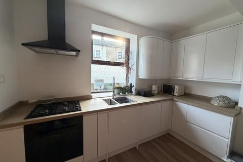 4 bedroom terraced house for sale, High Street, Todmorden OL14
