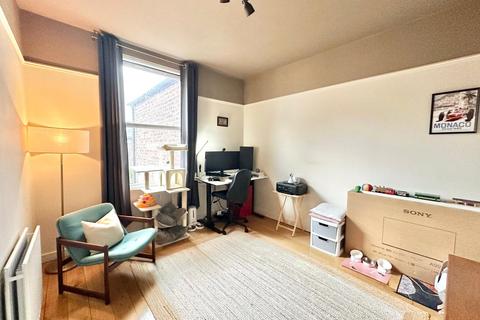 2 bedroom apartment for sale, Albany Road, Manchester M21