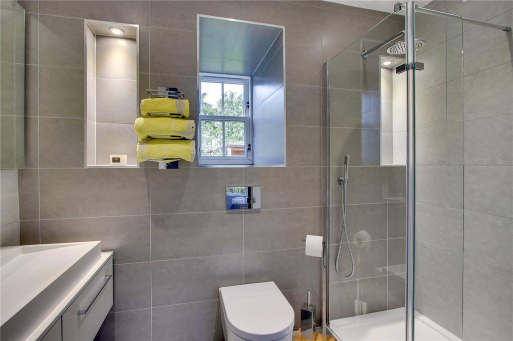 Bedroom One En Suite