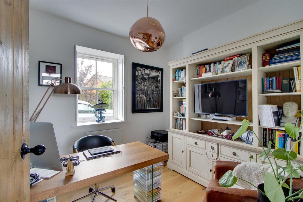 Bedroom Two/Office
