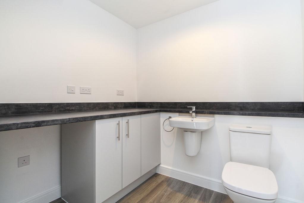Cloakroom/Utility