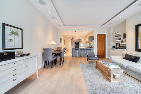 2 bedroom flat to rent, Blythe Road, Brook Green, London, W14
