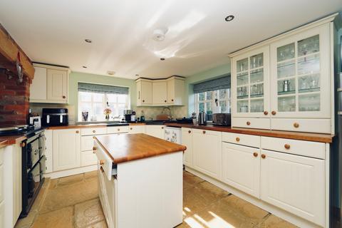 3 bedroom detached house for sale, Riseley Road, Keysoe, MK44
