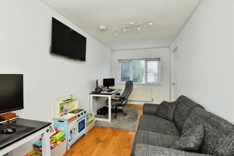 3 bedroom terraced house for sale, Scrimshaw Drive, STOKE-ON-TRENT, Staffordshire, ST6