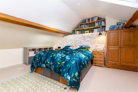 undefined, Tan Y Bwlch, Mynydd Llandygai, Gwynedd, LL57