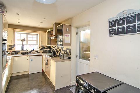 undefined, Oakdene Close, Cannock WS12