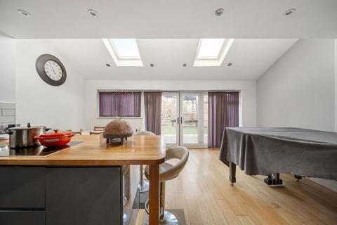 undefined, Priory Close, Dartford DA1