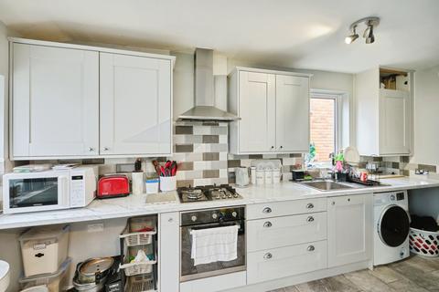 3 bedroom semi-detached house for sale, Fairford Road, Birmingham, B44