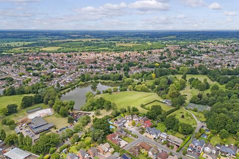 undefined, Moat Edge Gardens, Billericay, CM12