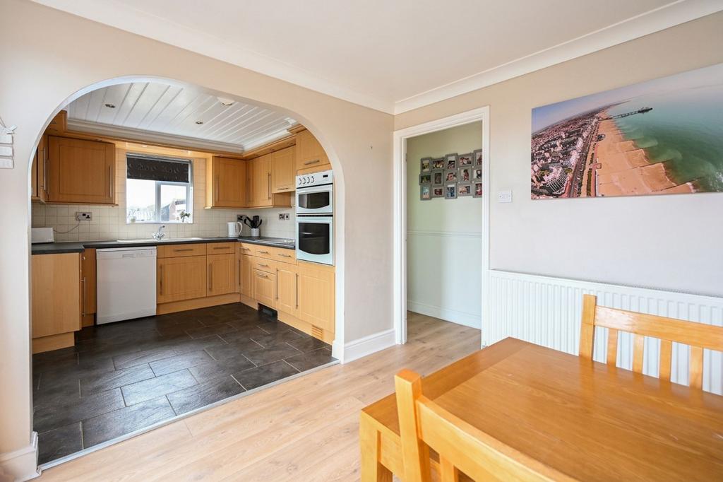 Open planned Kitchen and Dining Room