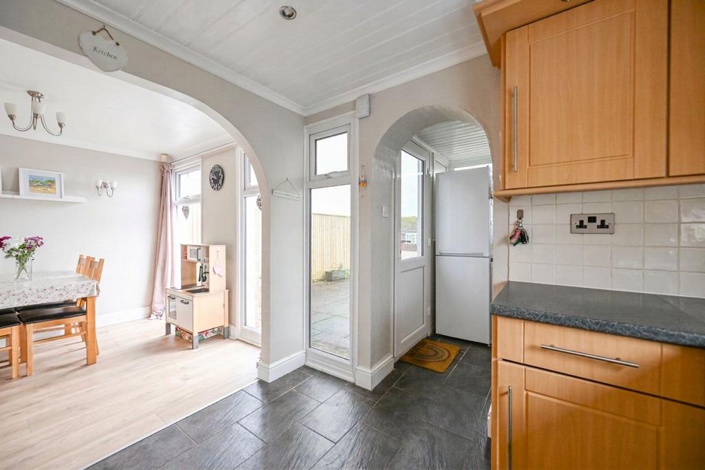 Open planned Kitchen and Dining Room
