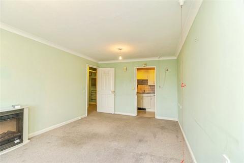 undefined, Laburnum Court (Leighton Buzzard), Leighton Buzzard LU7