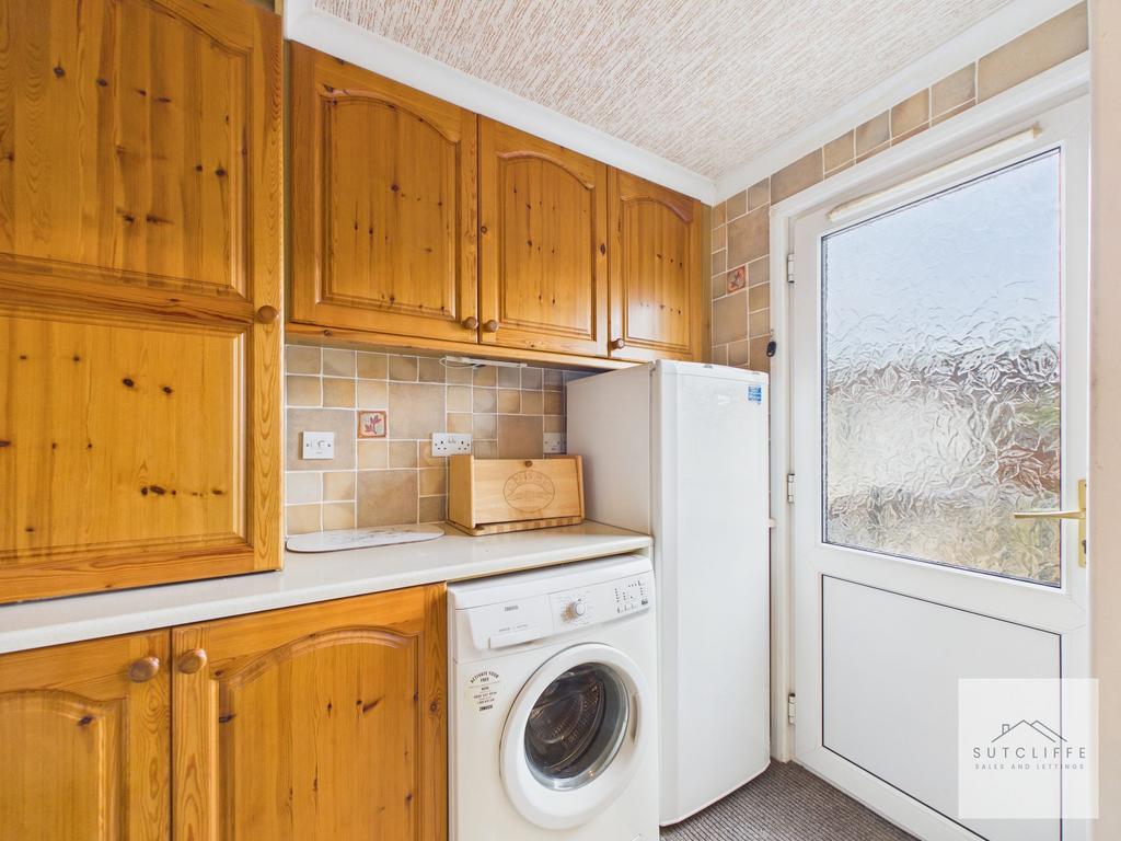 Kitchen / Utility