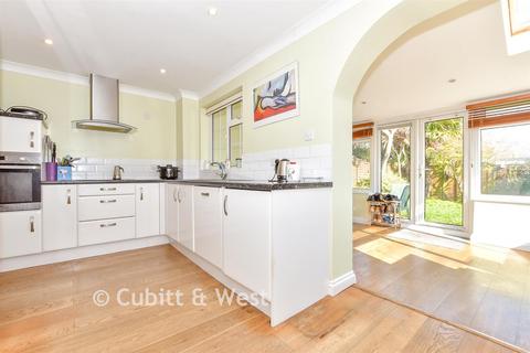 3 bedroom semi-detached house for sale, Windsor Road, Chichester, West Sussex