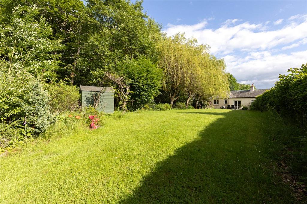 3 Fish Ponds Cottage