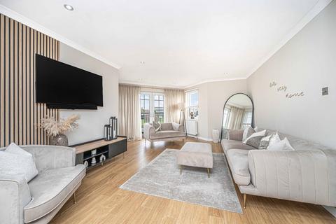2 bedroom apartment for sale, Balfour Gardens, Glenrothes KY6