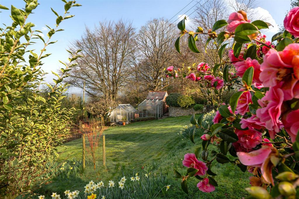 Greenhouses and middle garden
