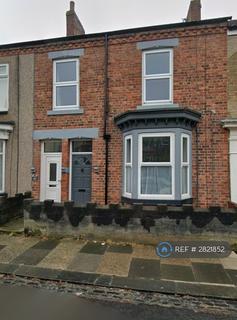 3 bedroom maisonette to rent, Park Road, Blyth, NE24
