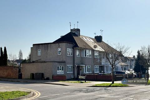 3 bedroom maisonette to rent, Rayners Lane, Harrow, HA2