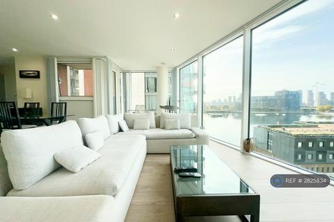 2 bedroom flat to rent, Balearic Apartments, London, E16