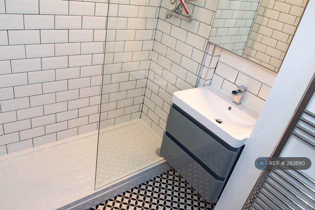 Top Floor Bathroom