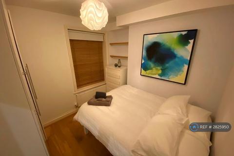 2 bedroom flat to rent, West Hampstead, London, NW6