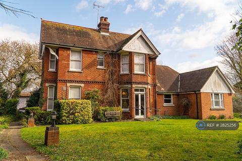 undefined, St. Augustines Road, Canterbury, CT1