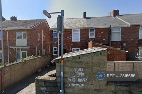 3 bedroom semi-detached house to rent, Woodhorn Crescent, Newbiggin-By-The-Sea, NE64