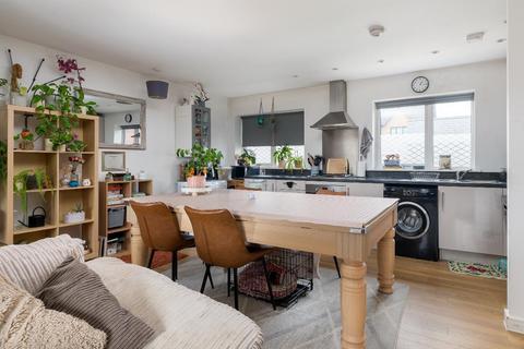 2 bedroom apartment for sale, Whitehouse, Milton Keynes MK8