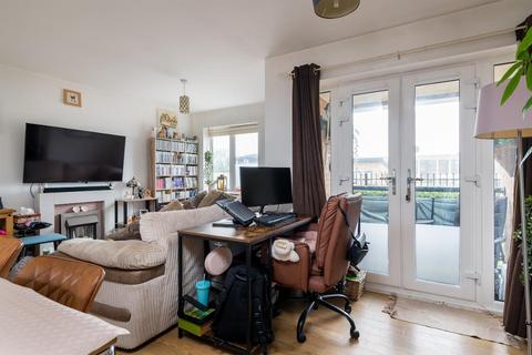 2 bedroom apartment for sale, Whitehouse, Milton Keynes MK8