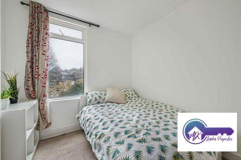undefined, London SE18