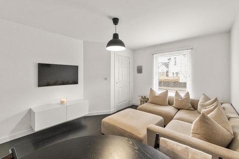undefined, Kinnaird, Larbert FK5