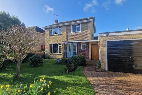 3 bedroom detached house for sale - Meadow Drive, Bembridge, Isle of Wight, PO35 5XU