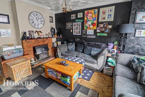 3 bedroom terraced house for sale, Walpole Road, Great Yarmouth