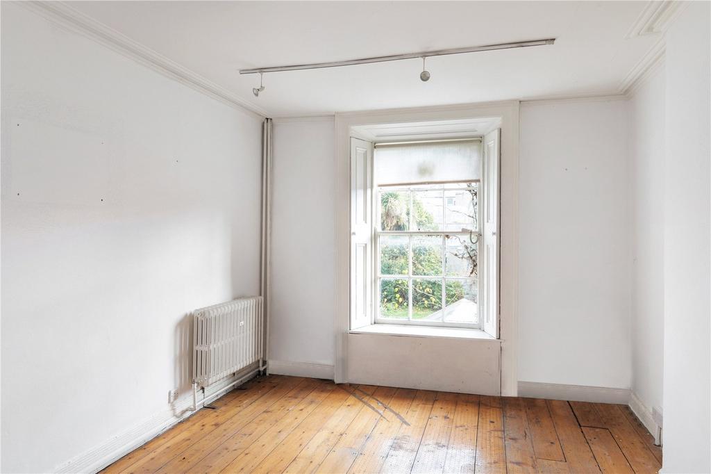 46 Wellington Road