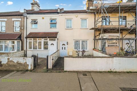 undefined, Dennett Road, Croydon, CR0