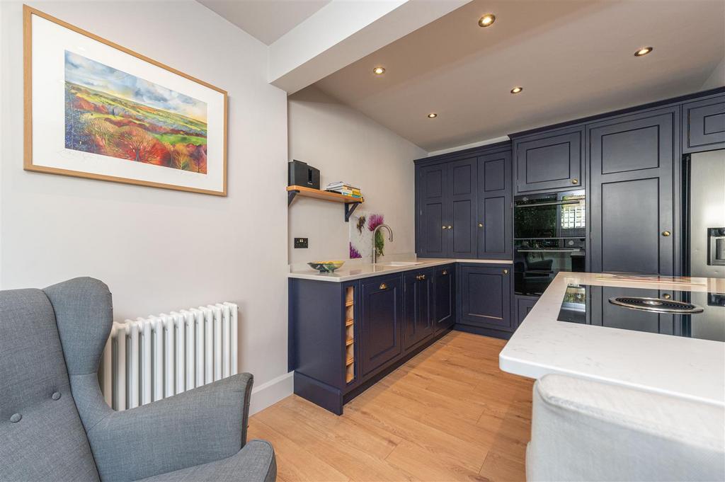 Living/Dining Kitchen