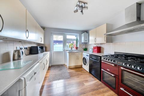 undefined, Dolphin Drive, Dunstable LU5