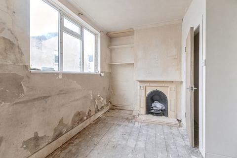3 bedroom terraced house for sale, 40 Melbourne Road, Chatham, ME4 5PD
