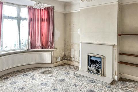 3 bedroom bungalow for sale, 26 Lancing Avenue, Ipswich, IP4 4DG