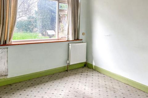 3 bedroom bungalow for sale, 26 Lancing Avenue, Ipswich, IP4 4DG