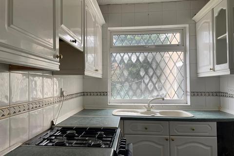 3 bedroom semi-detached house to rent, Mary Herbert Street, Coventry