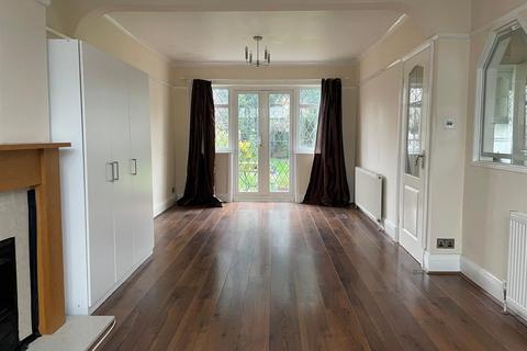 3 bedroom semi-detached house to rent, Mary Herbert Street, Coventry
