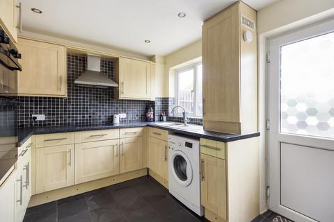 2 bedroom terraced house for sale, Hornhill Road, Maple Cross, Rickmansworth