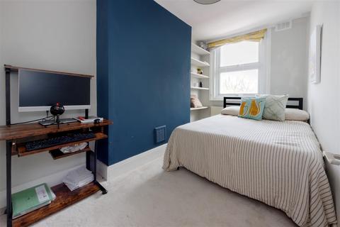 2 bedroom flat for sale, Kingsford Street, Gospel Oak