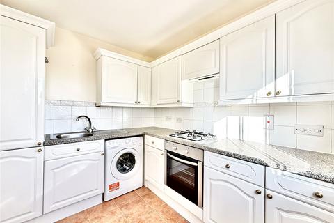 Apartment to rent, Park View Road, London W5