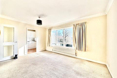 Apartment to rent, Park View Road, London W5